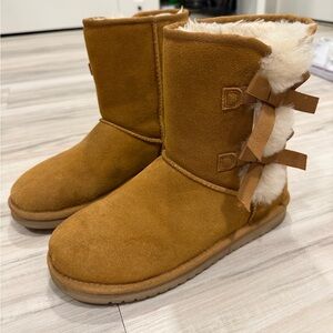 Koolaburra by UGG Victoria Chestnuts Winter Boots with Bow Accents